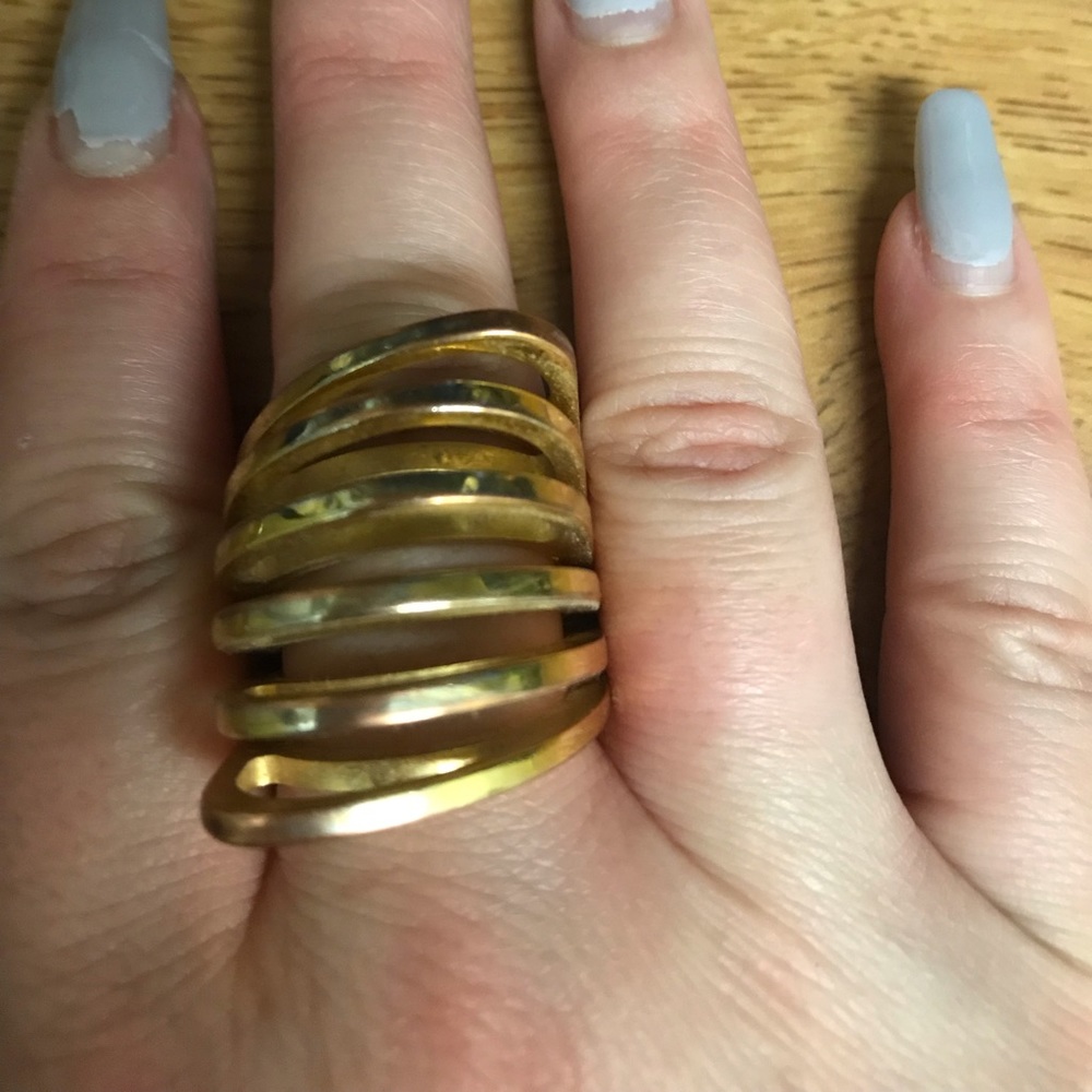 Ring - Picture 5 of 9